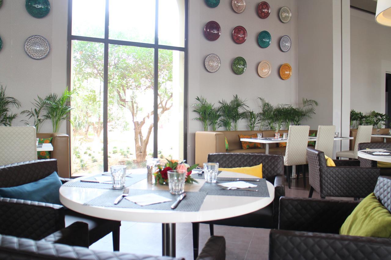 فندق كنزي كلوب أكدال المدينة - الشامل كلياً Lahebichate المظهر الخارجي الصورة The interior of the restaurant