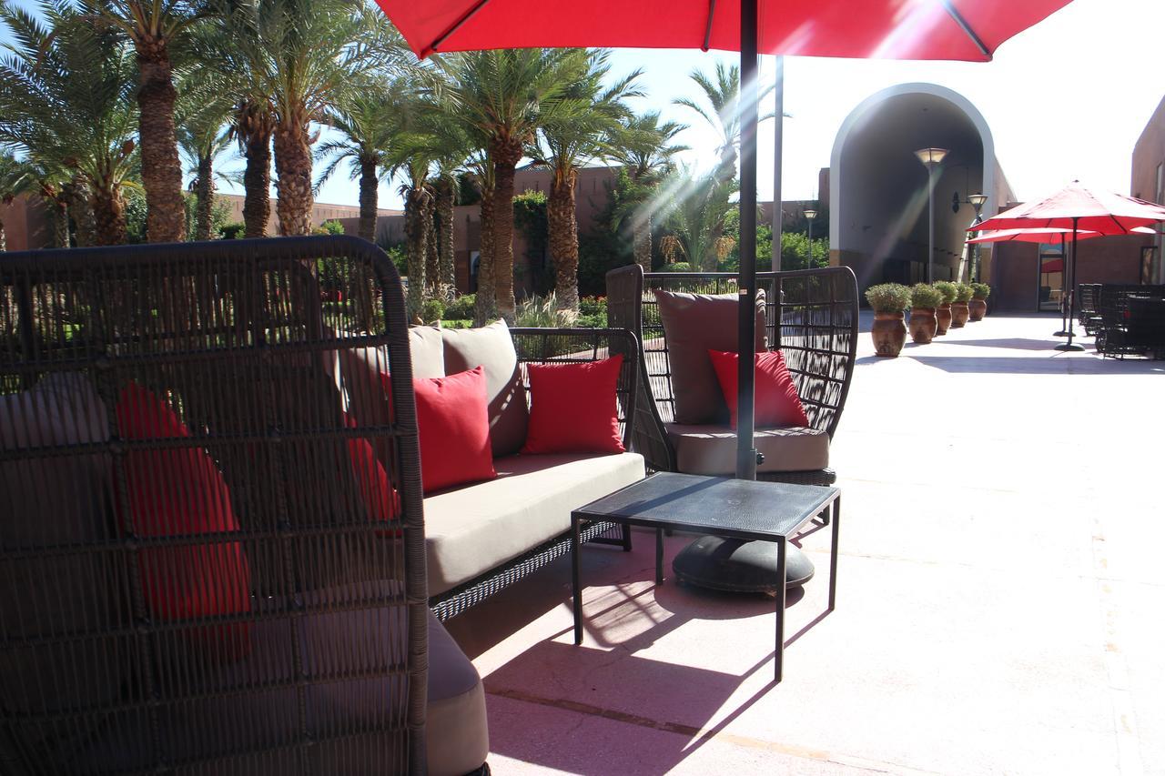 فندق كنزي كلوب أكدال المدينة - الشامل كلياً Lahebichate المظهر الخارجي الصورة The patio at the Hotel Valley Ho
