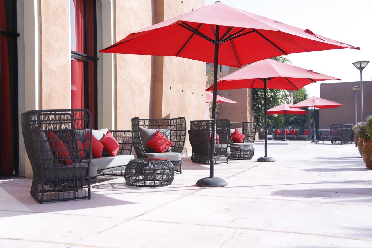 فندق كنزي كلوب أكدال المدينة - الشامل كلياً Lahebichate المظهر الخارجي الصورة The patio at the Ritz-Carlton, Scottsdale